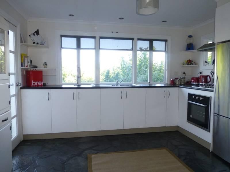 13 Tourello Street, Clunes VIC 3370