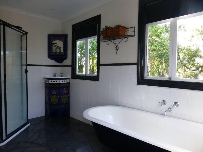 13 Tourello Street, Clunes VIC 3370