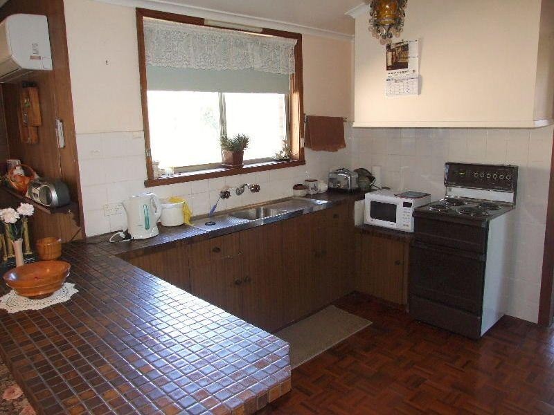 25 Angus Street, Clunes VIC 3370