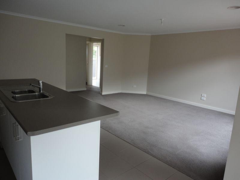 1 Strebor Drive, Daylesford VIC 3460