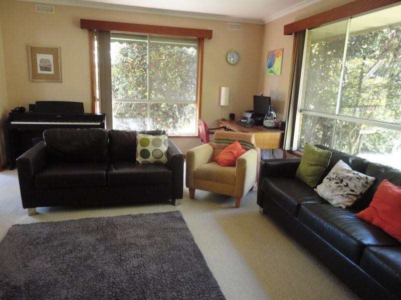 21 Semmens Avenue, Creswick VIC 3363