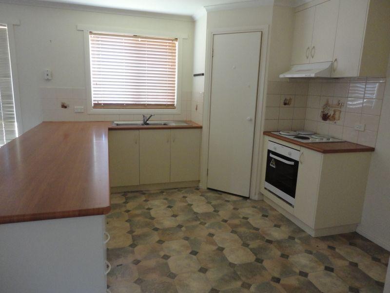 15 Suburban  Street, Clunes VIC 3370