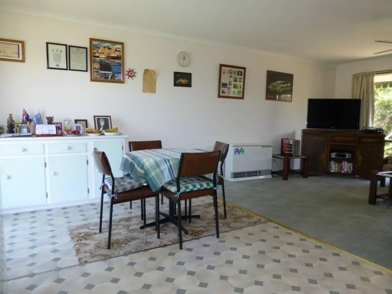 17 West Street, Clunes VIC 3370