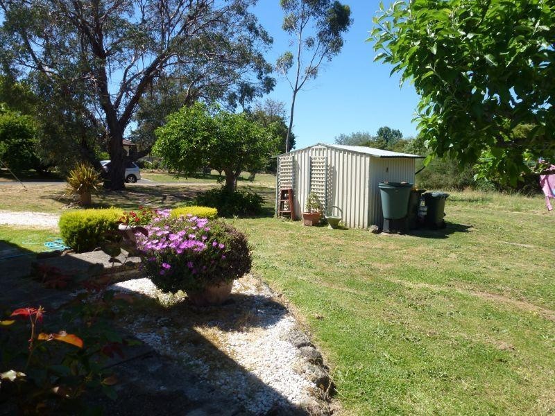 35 Moore Street, Creswick VIC 3363