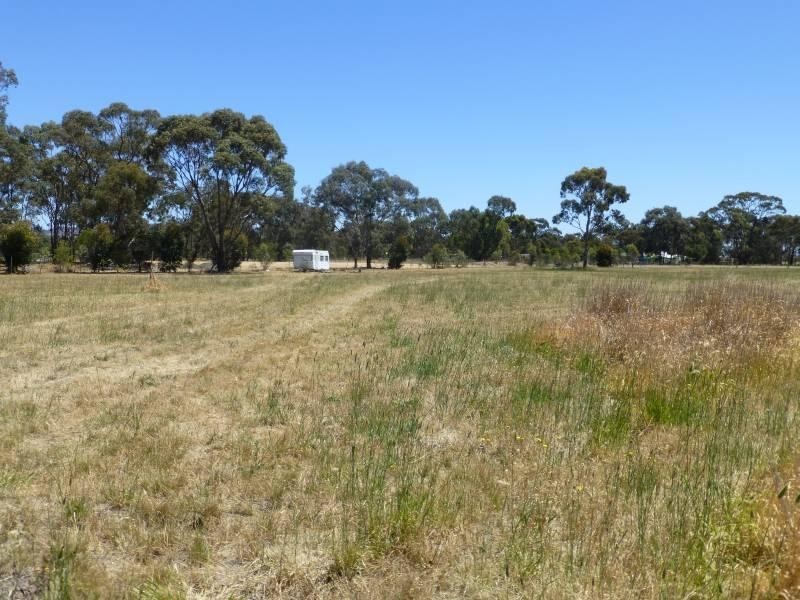 109 Mcdonalds Road, Clunes VIC 3370