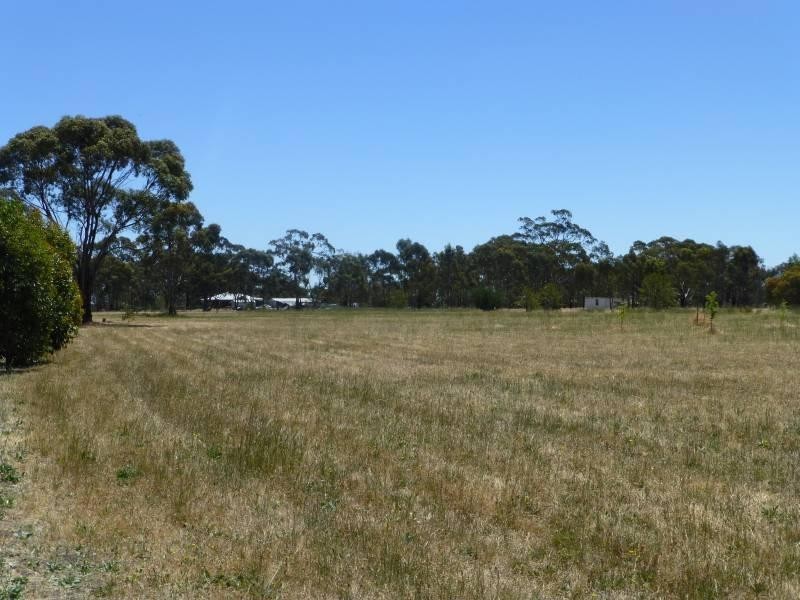 109 Mcdonalds Road, Clunes VIC 3370