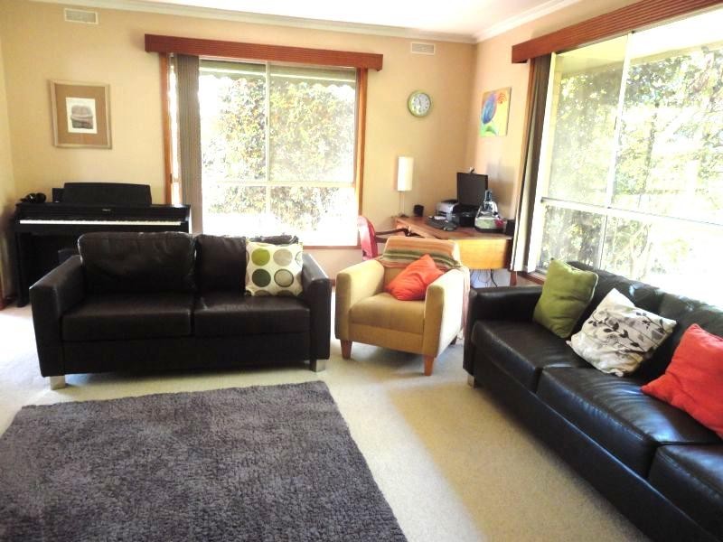 21 Semmens Avenue, Creswick VIC 3363