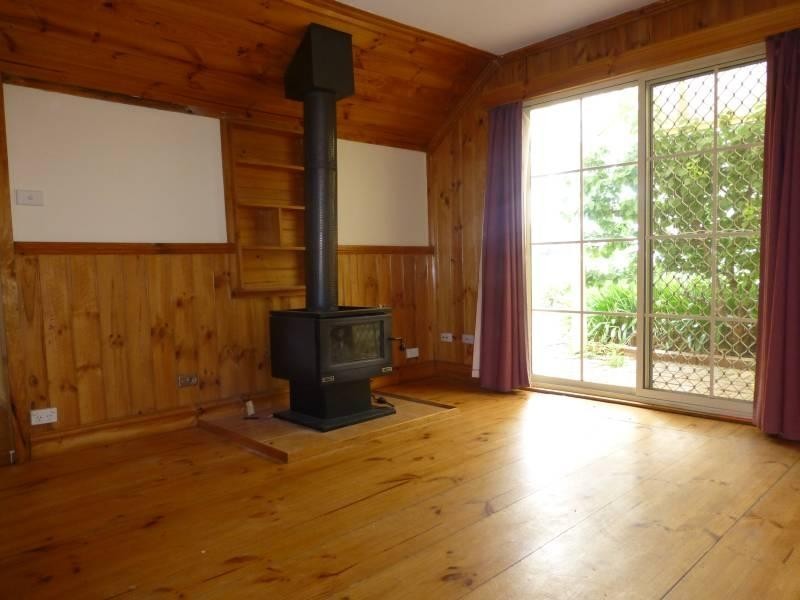 45 Thornton Street, Clunes VIC 3370