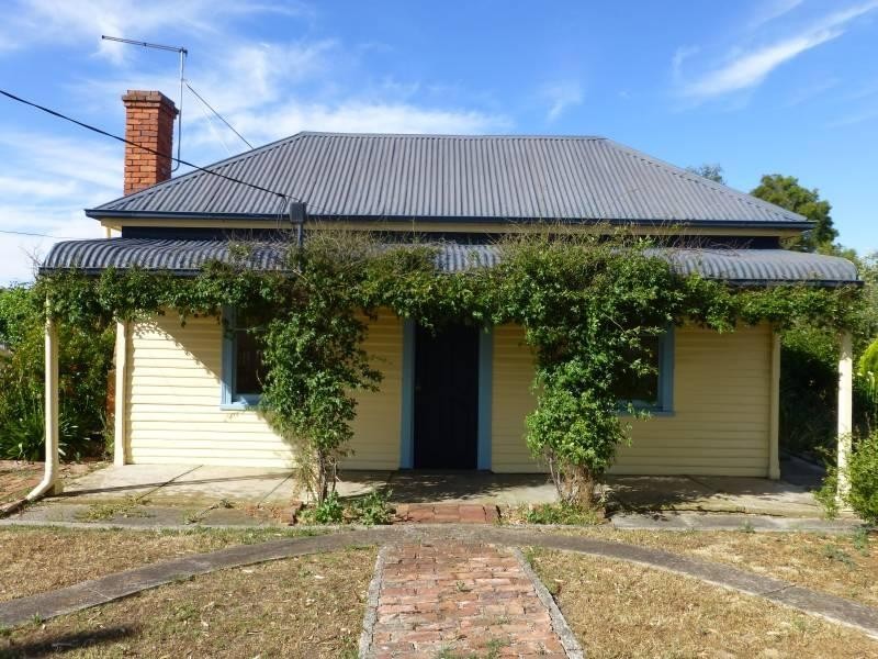 45 Thornton Street, Clunes VIC 3370