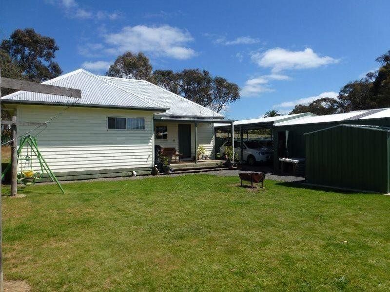 1 Cassels  Lane, Creswick VIC 3363