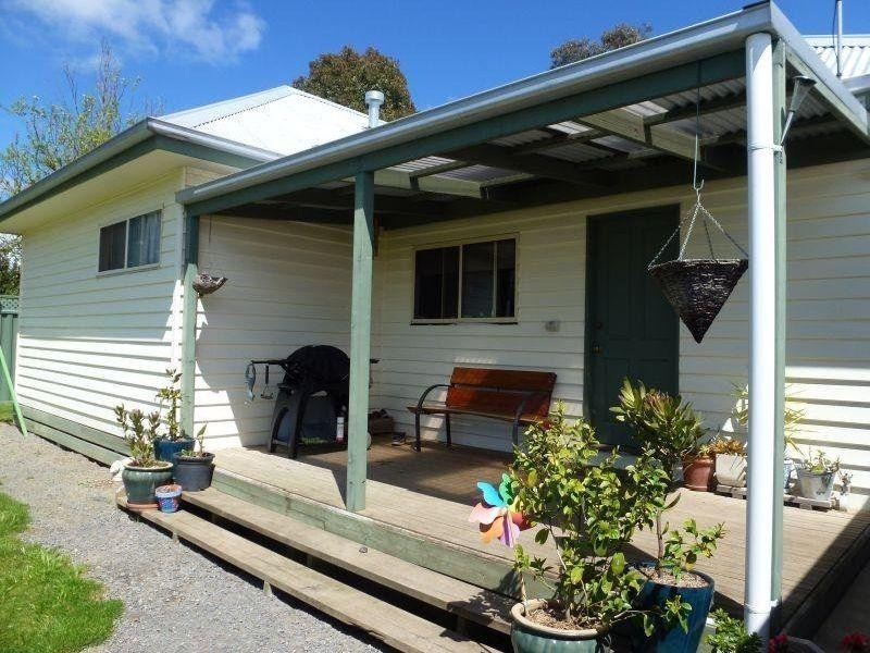 1 Cassels  Lane, Creswick VIC 3363