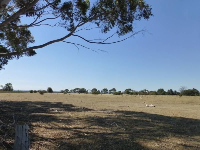 125 Smeaton  Road, Clunes VIC 3370