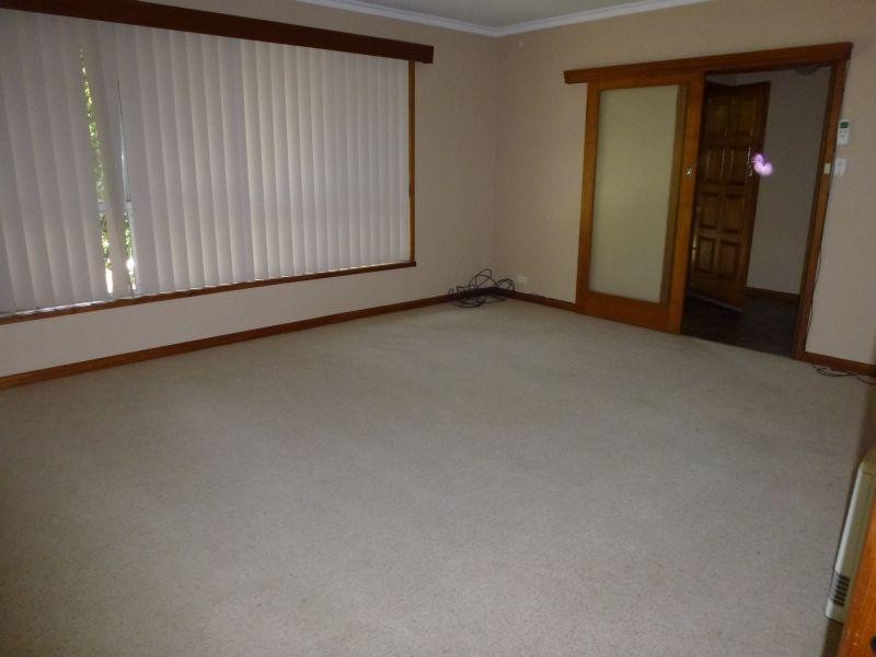 21 Semmens Avenue, Creswick VIC 3363