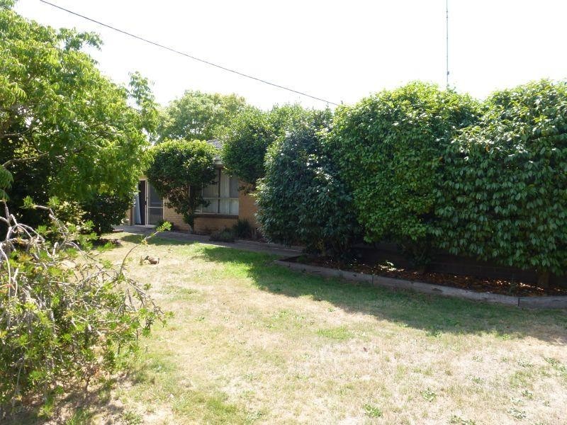 21 Semmens Avenue, Creswick VIC 3363