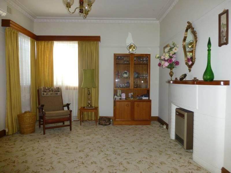 61 Service Street, Clunes VIC 3370