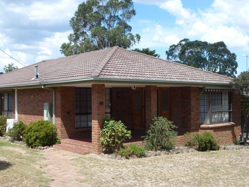 13 Harvey Street, Creswick VIC 3363