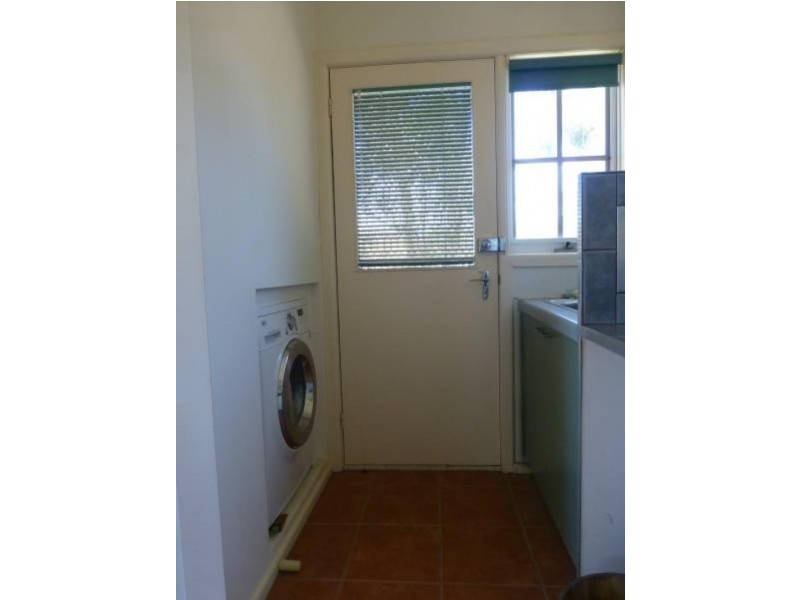 11 Leslie Street, Clunes VIC 3370