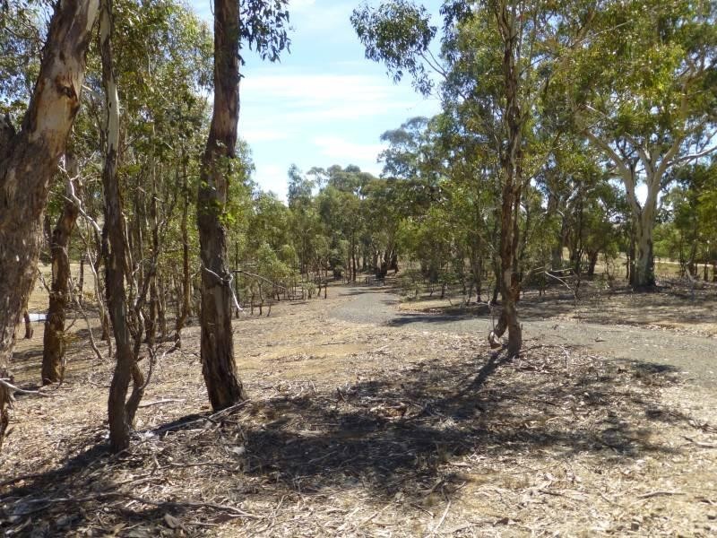 11 Leslie Street, Clunes VIC 3370