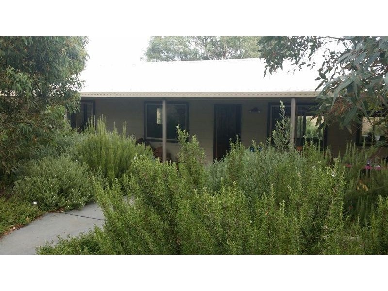 120 Learmonth Road, Clunes VIC 3370