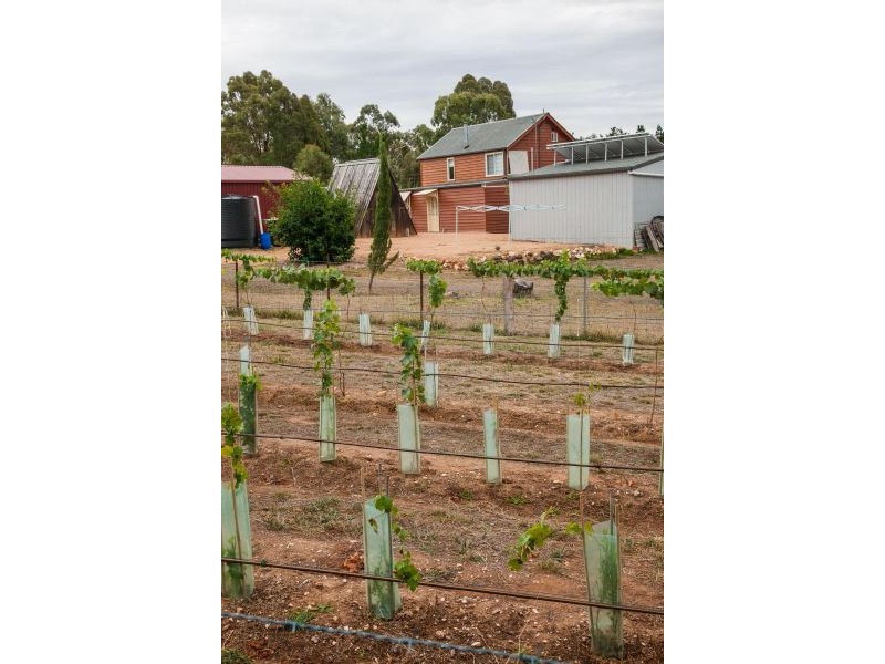 35 Quartz  Road, Dunach VIC 3371