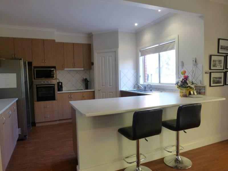 82 Bailey Street, Clunes VIC 3370