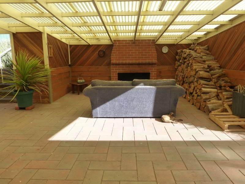 82 Bailey Street, Clunes VIC 3370