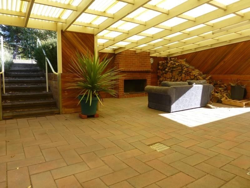 82 Bailey Street, Clunes VIC 3370