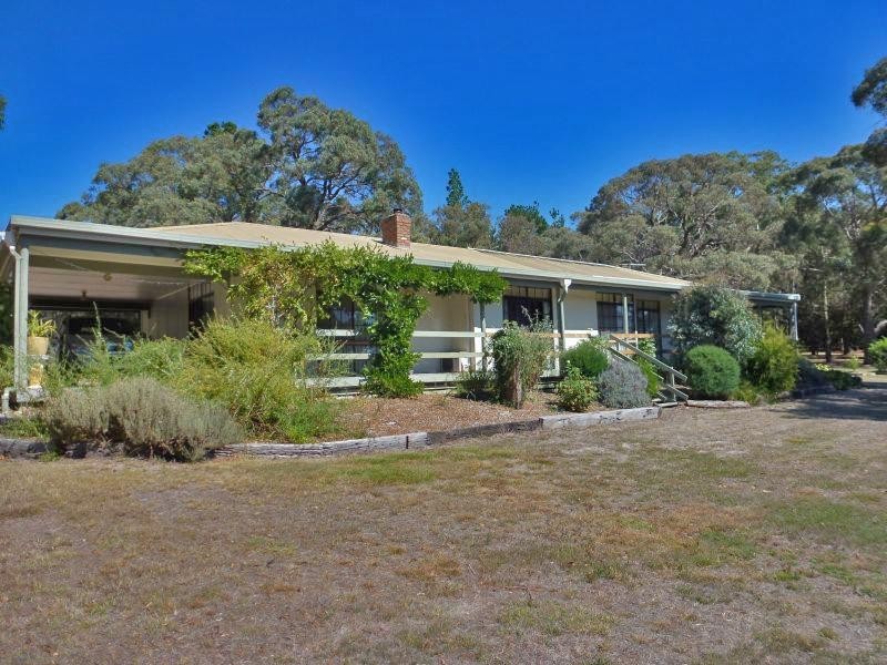 62 Pollards Lane, Creswick VIC 3363