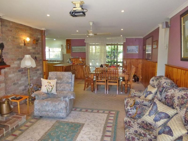 62 Pollards Lane, Creswick VIC 3363