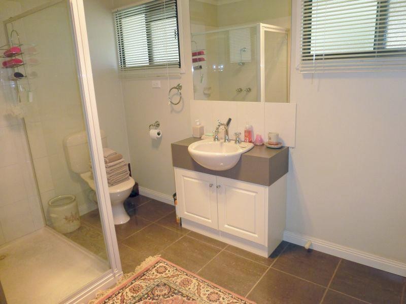 62 Pollards Lane, Creswick VIC 3363