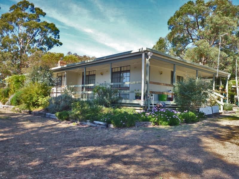 62 Pollards Lane, Creswick VIC 3363