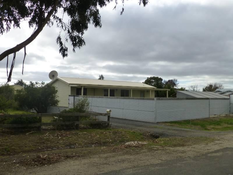 23 Albert Street, Clunes VIC 3370