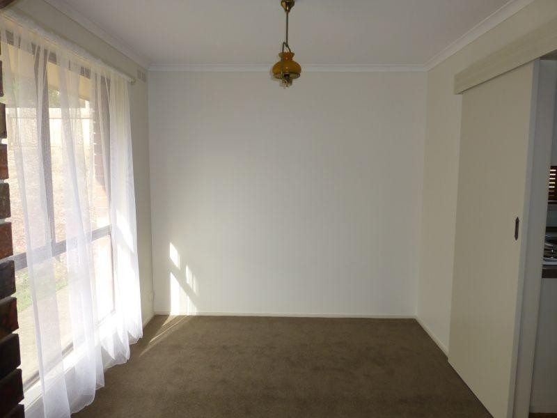 4 Camp Street, Clunes VIC 3370