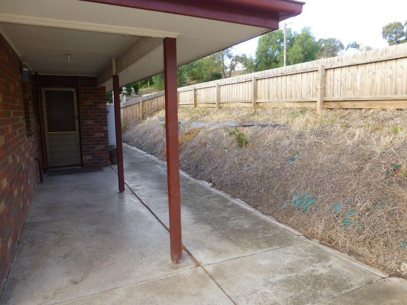 4 Camp Street, Clunes VIC 3370