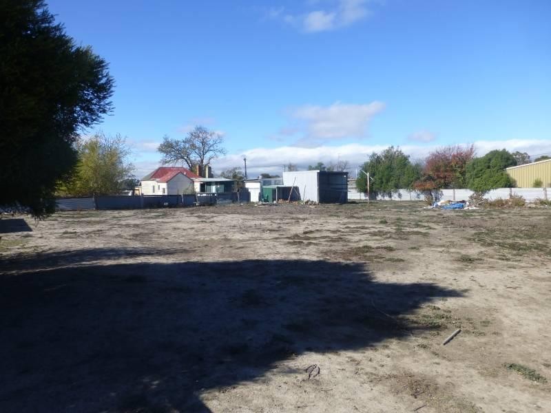 16 Angus Street, Clunes VIC 3370