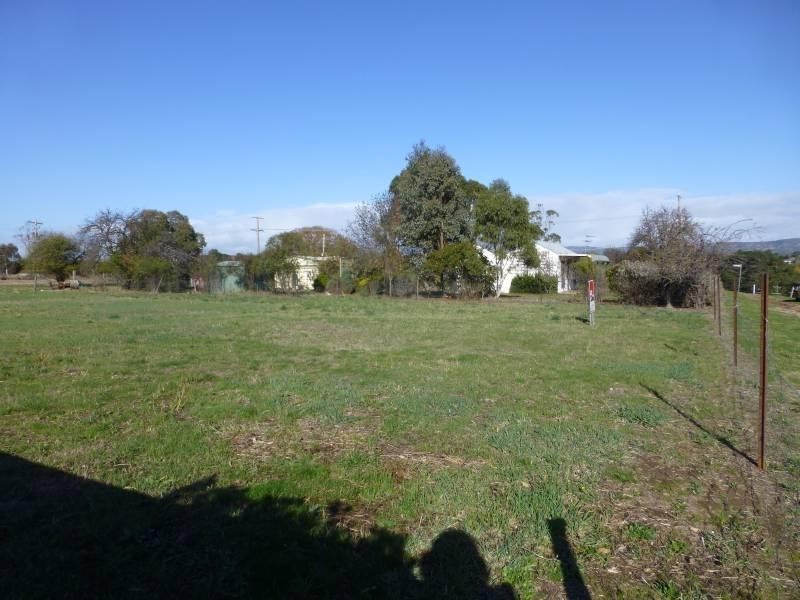 12 Smeaton  Road, Clunes VIC 3370