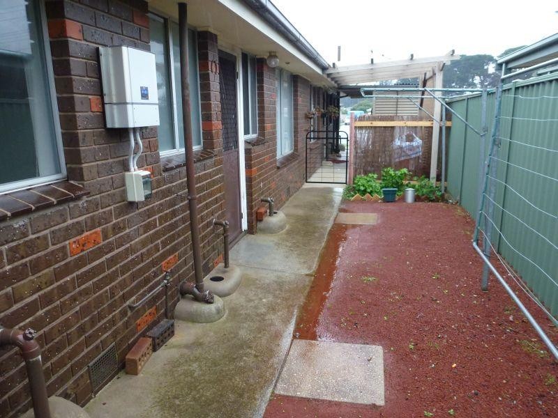 Unit 2,500 Gillies Street, Wendouree VIC 3355