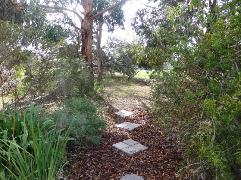 42 Canterbury  Street, Clunes VIC 3370