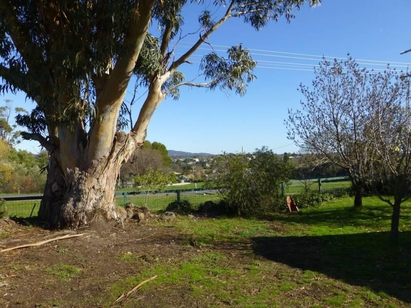 10 Smeaton Road, Clunes VIC 3370