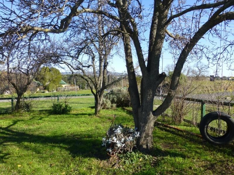 10 Smeaton Road, Clunes VIC 3370