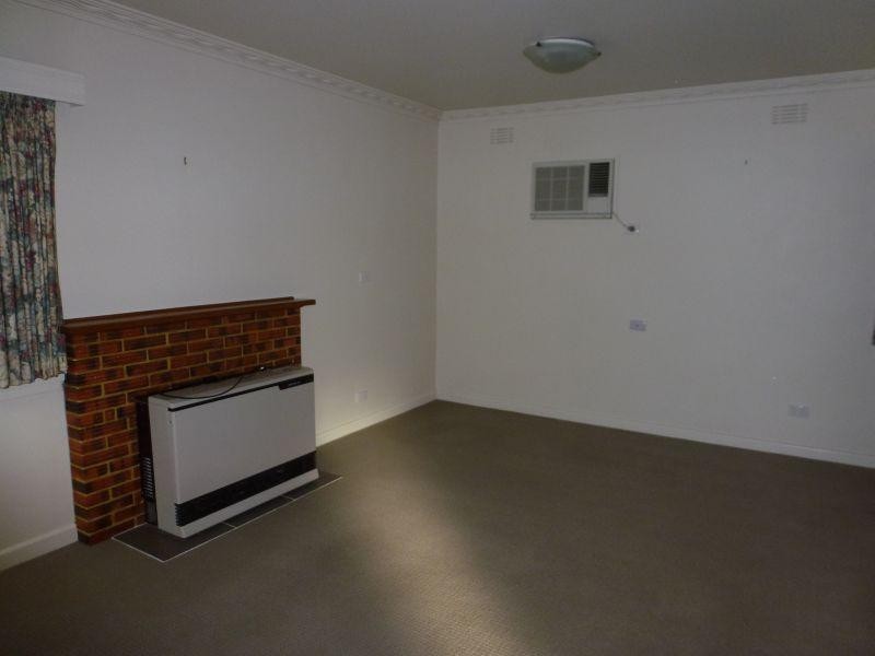 79 Albert  Street, Creswick VIC 3363