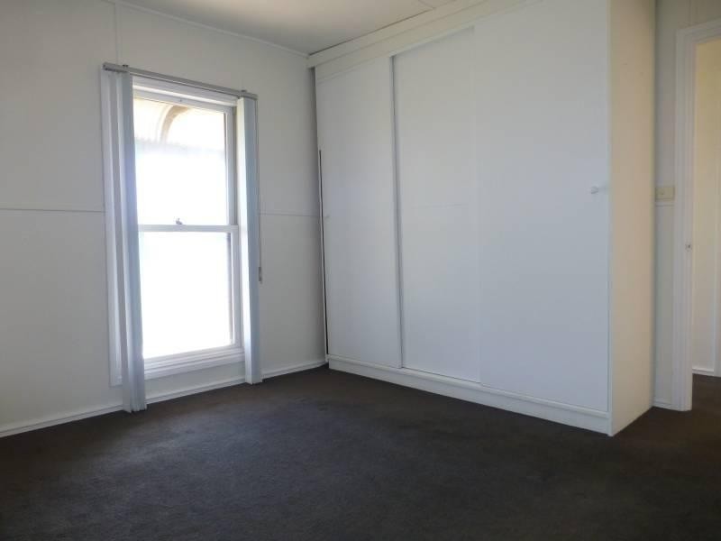 10 Smeaton Road, Clunes VIC 3370