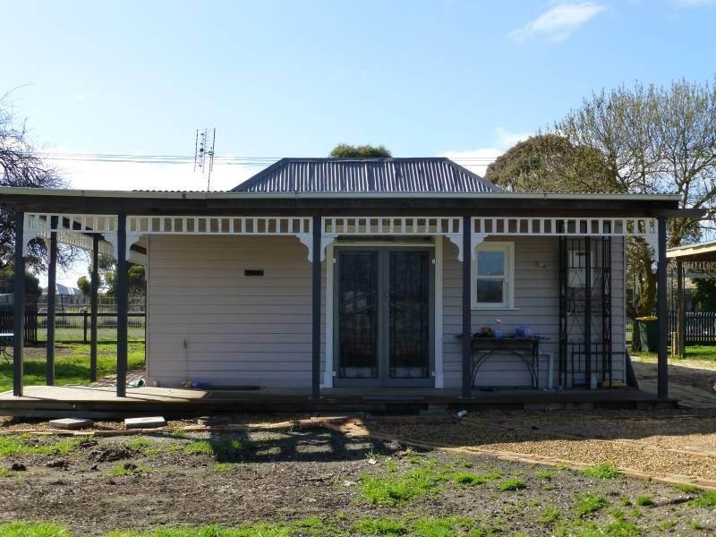 26 Canterbury Street, Clunes VIC 3370
