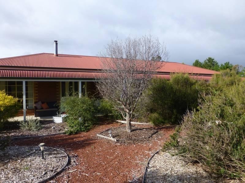229 Dehnerts Road, Daisy Hill VIC 3465