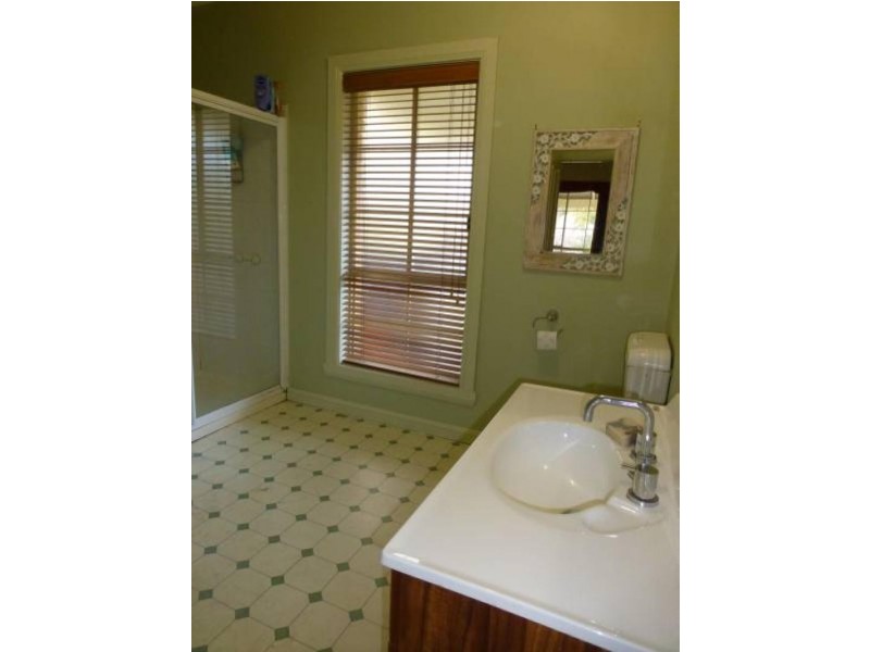 229 Dehnerts Road, Daisy Hill VIC 3465