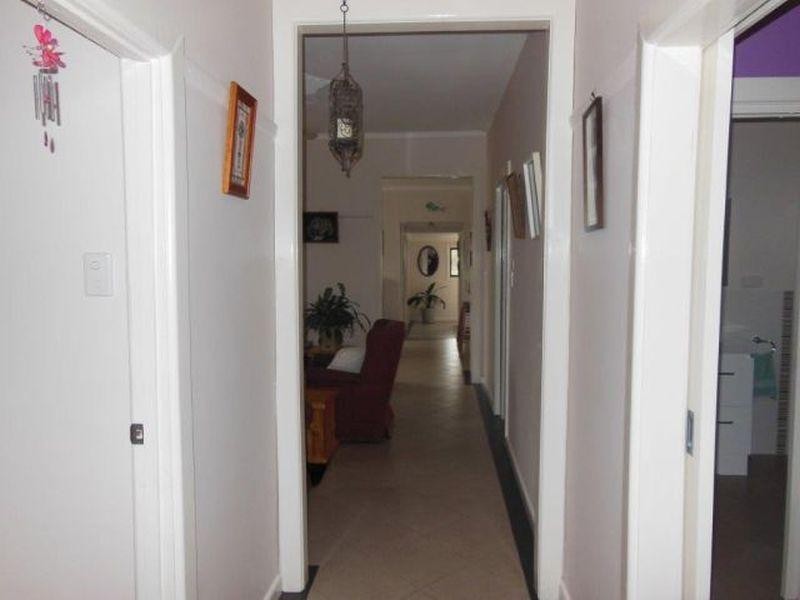 17 Smeaton  Road, Clunes VIC 3370