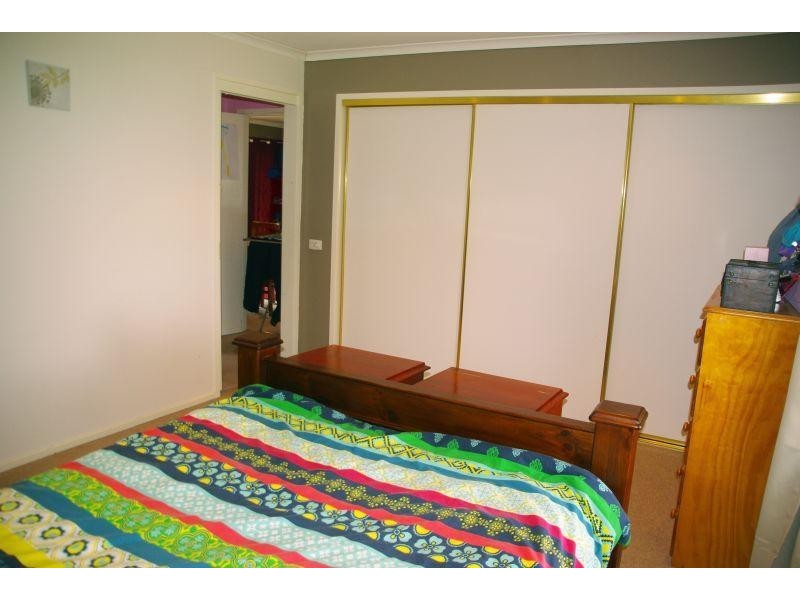 8 Albert Street, Clunes VIC 3370