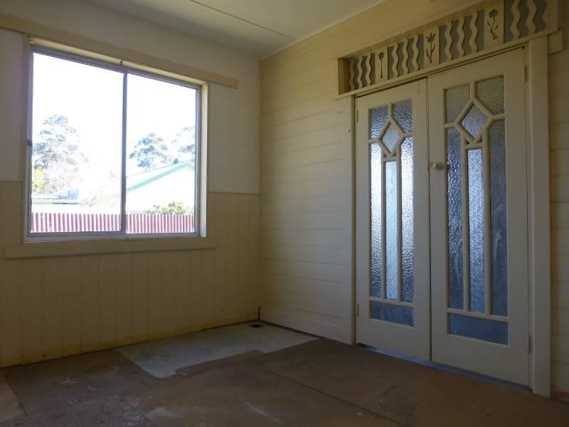 6 Bath Street, Clunes VIC 3370