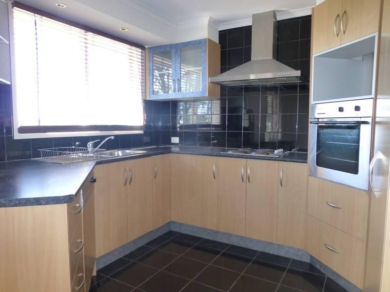 39 Albert Street, Clunes VIC 3370