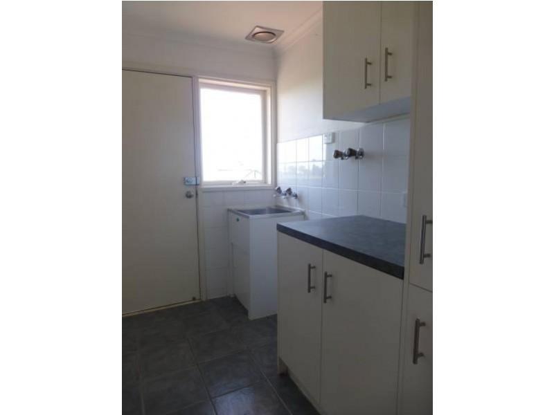 39 Albert Street, Clunes VIC 3370